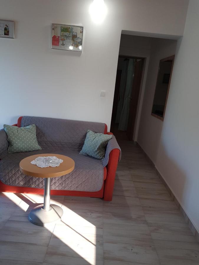 Apartmani Roza Lopar Exterior foto